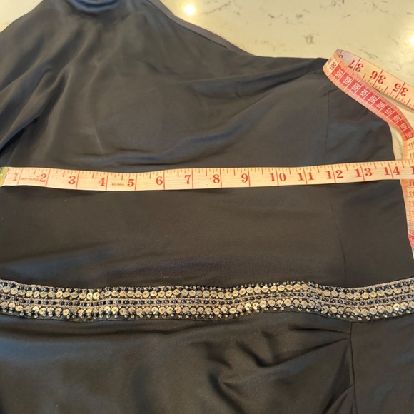 Fun Evening/Holiday Cache Dress - Picture 8 of 11